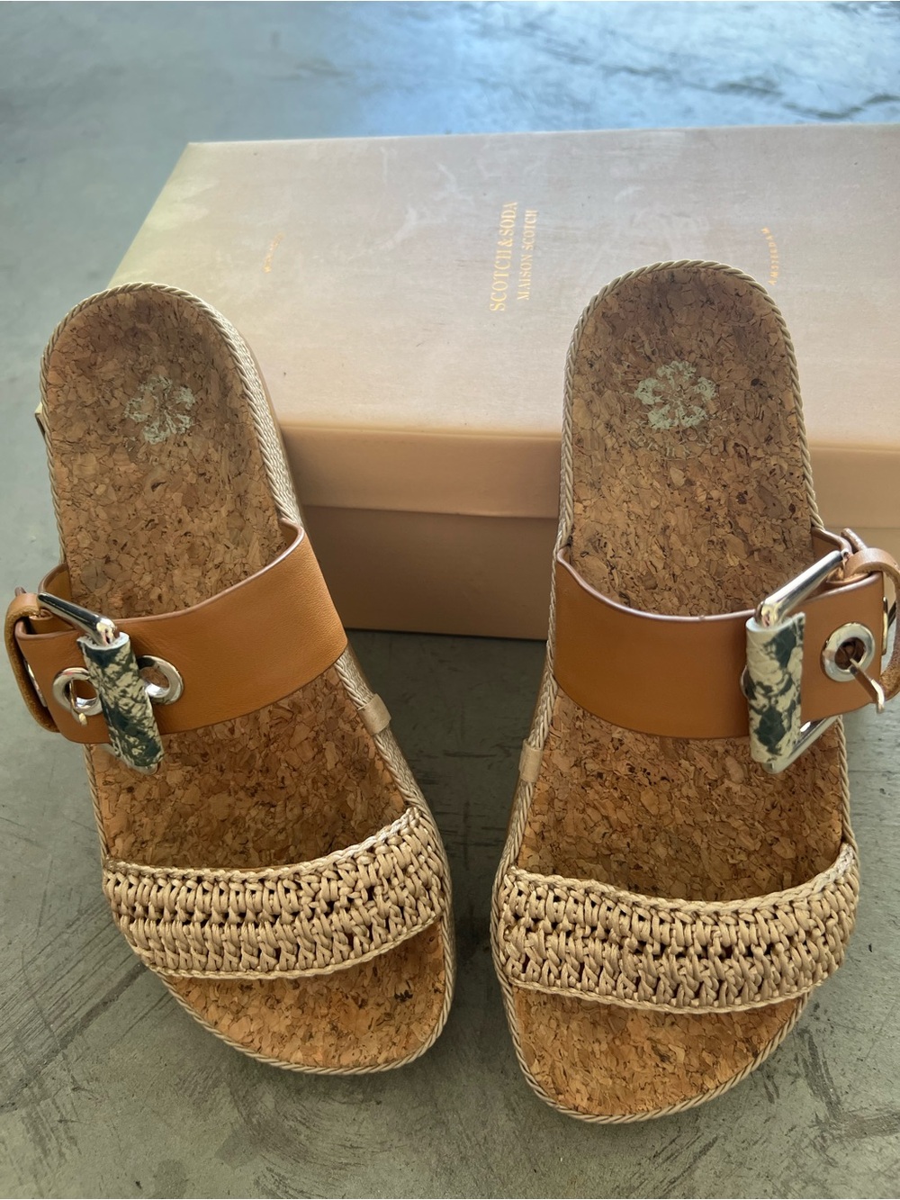 BNWT Scotch & Soda Women’s Tan Cork Slide Sandals with Buckle Size 6